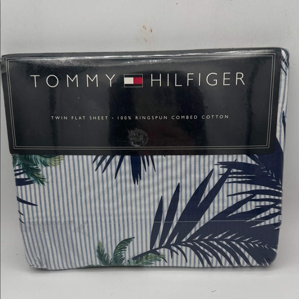 Tommy Hilfiger Striped Palm Print Coconut Grove Twin flat sheet 66x96” new
